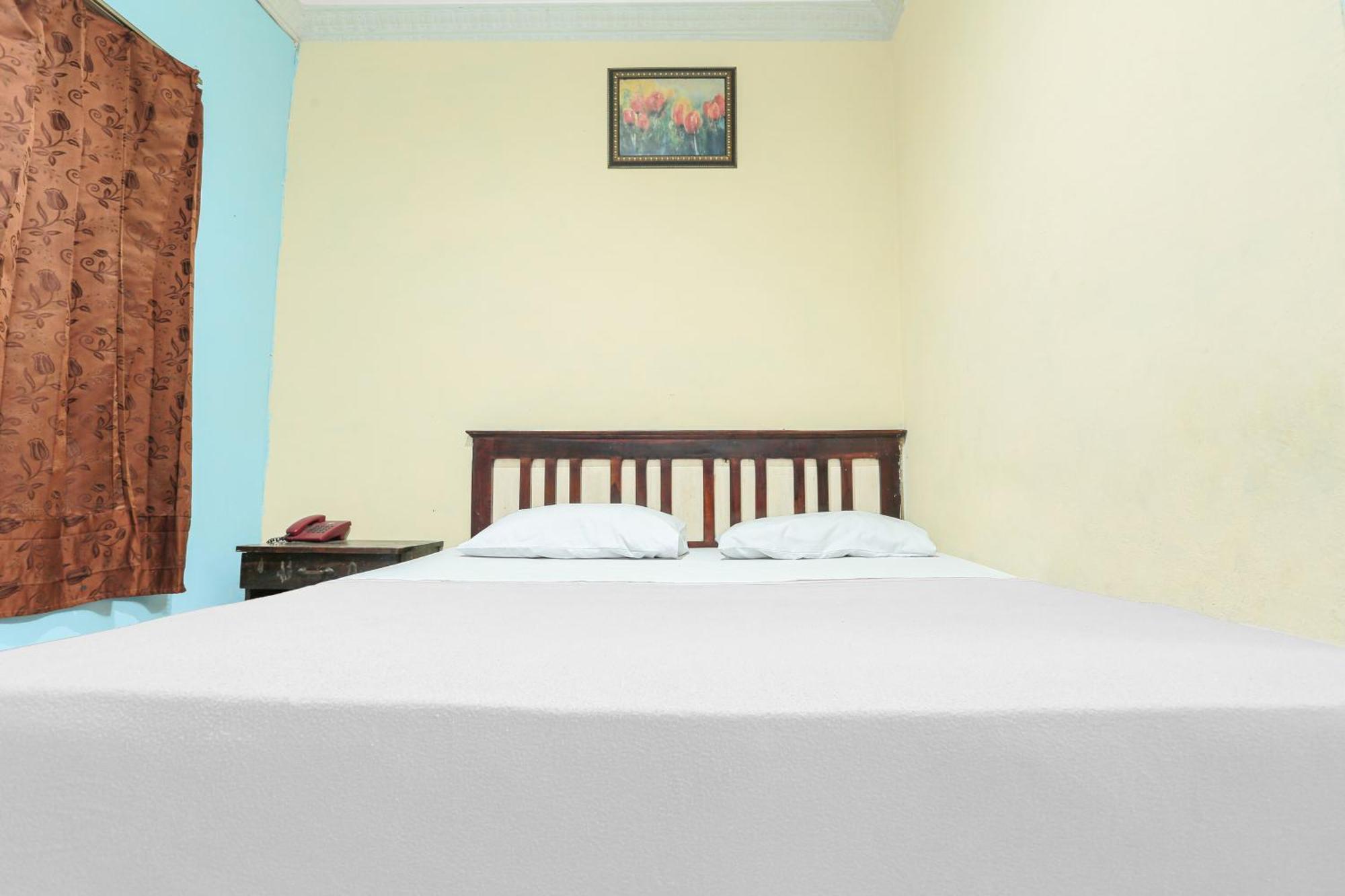 Oyo 93046 Hotel Fortuna Parepare Luaran gambar