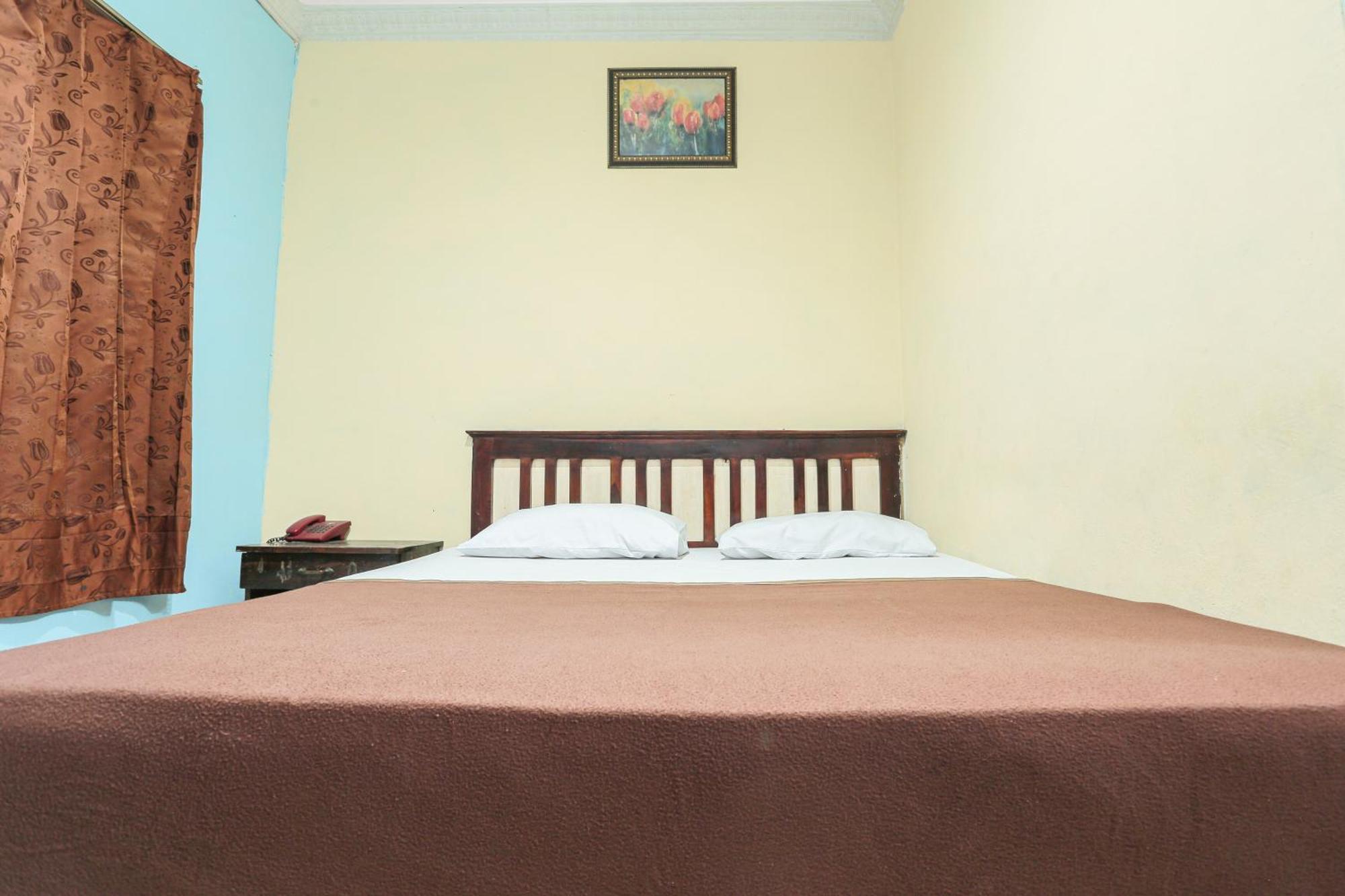 Oyo 93046 Hotel Fortuna Parepare Luaran gambar