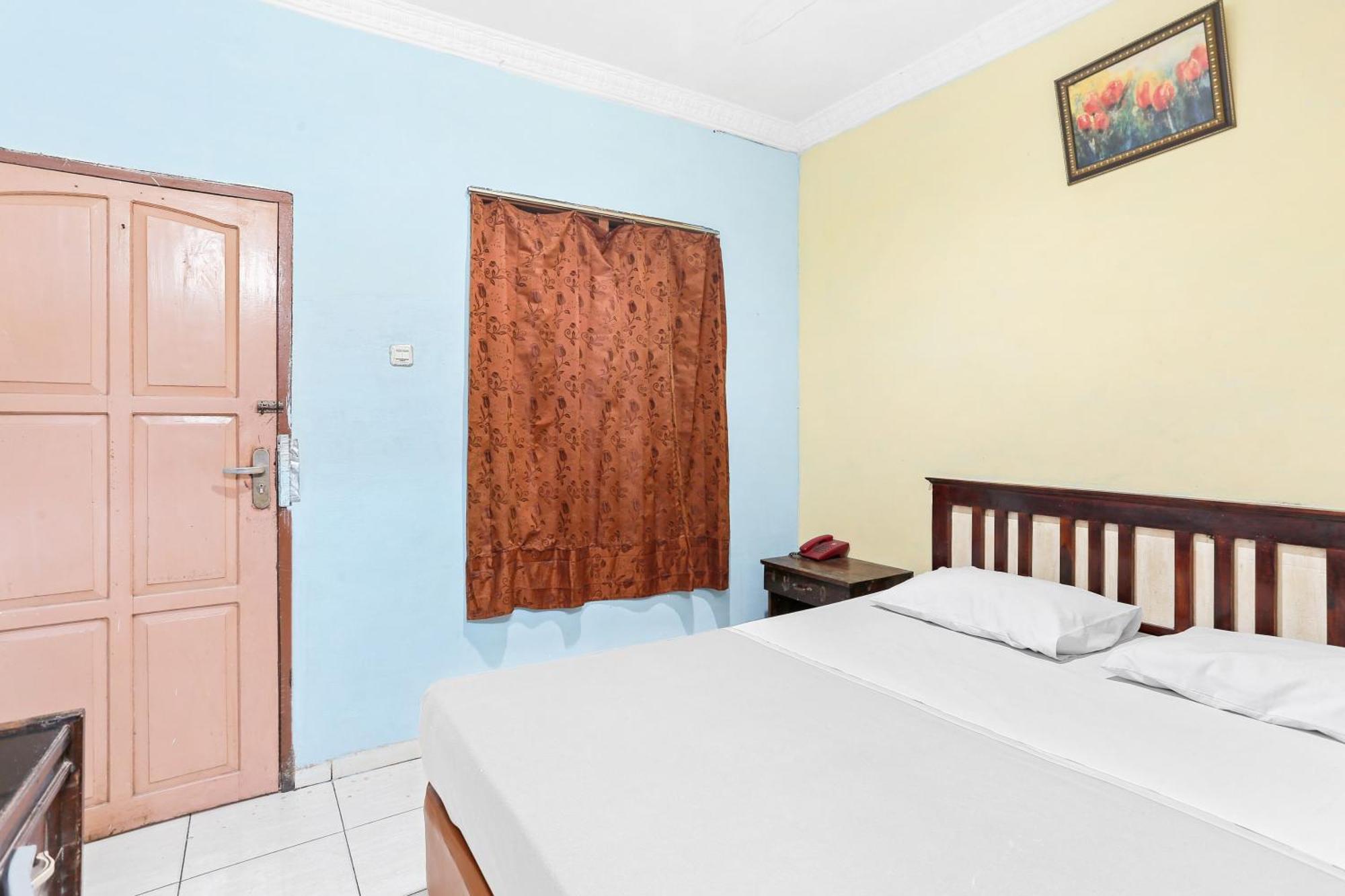 Oyo 93046 Hotel Fortuna Parepare Luaran gambar